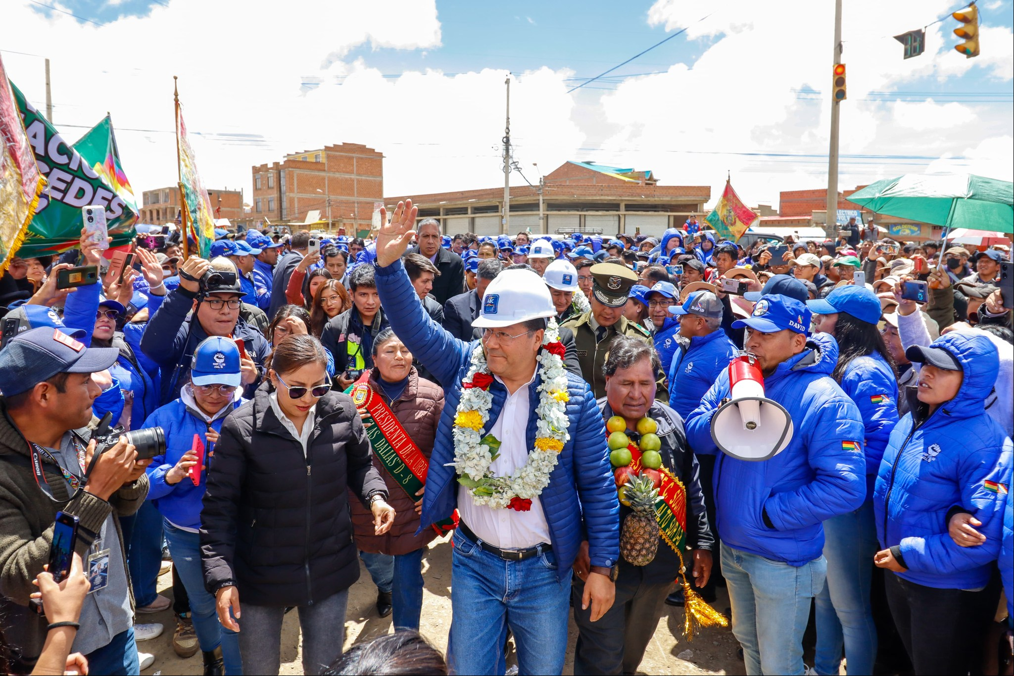 El presidente Luis Arce se perfila como el candidato por el MAS