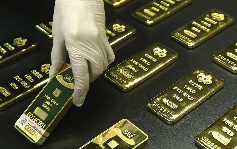 Imagen referencial de lingotes de oro / Foto: EFE