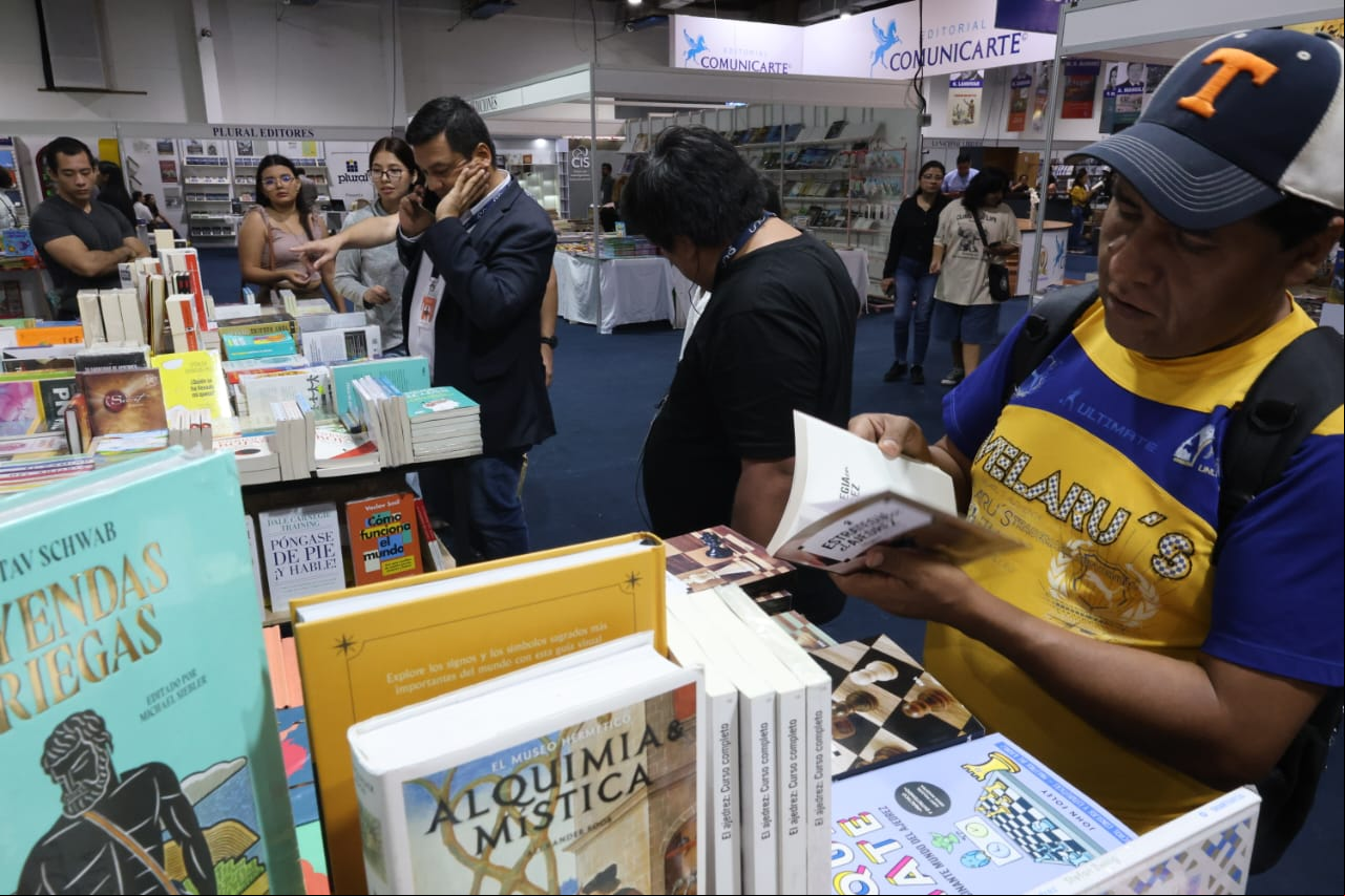 Feria Internacional del Libro en Santa Cruz /Foto: Fuad Landívar