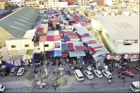 Mercado Mutualista. Foto: Fuad Landivar
