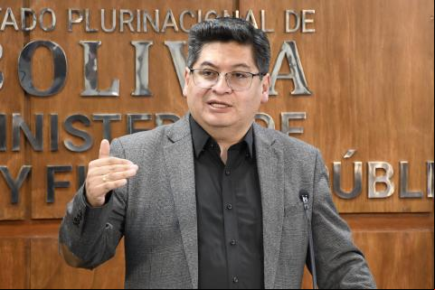 Ministro Montenegro informó sobre la creación de créditos
