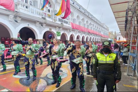 Domingo de Carnaval en Oruro. Foto: Policía