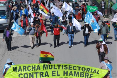 Protestas por la situación económica, en la sede de Gobierno/ Foto: APG