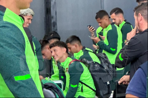 Jugadores de la Selección de Bolivia en Viru Viru. Foto. Pedro De Ugarte  