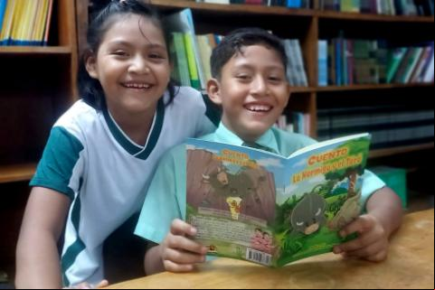 Franco y Zamara Zárate Apaza, niños escritores/Foto: Rildo Barba