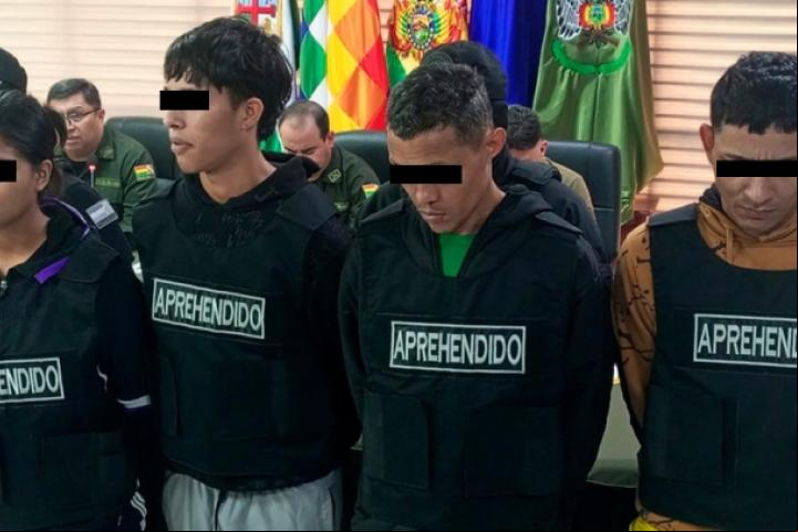 Cuatro personas fueron aprehendidas